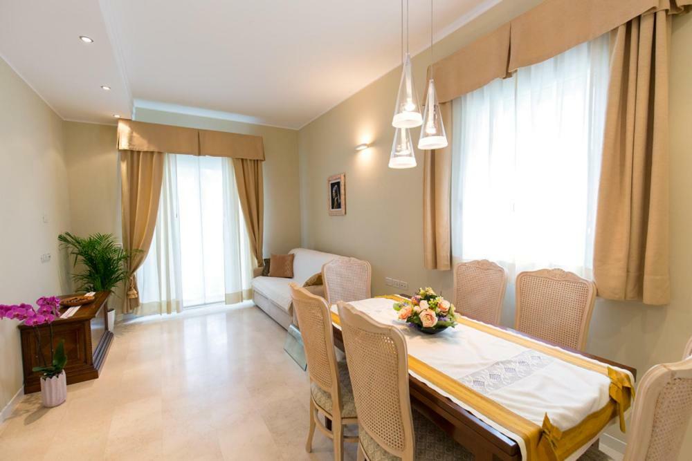 Aparthotel England Riccione Luaran gambar