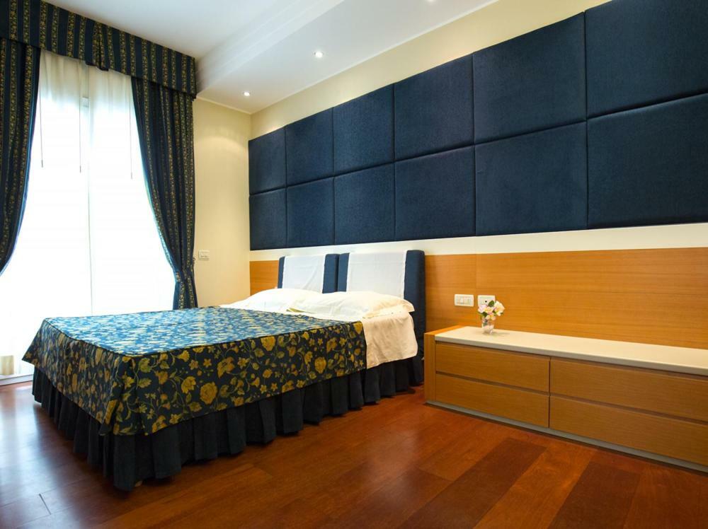 Aparthotel England Riccione Luaran gambar